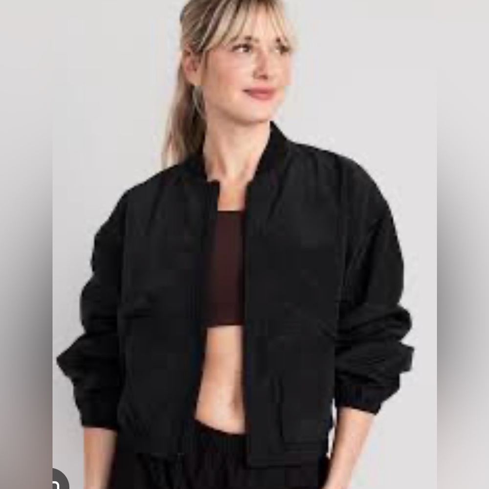 Old Navy Cropped Nylon Jacket